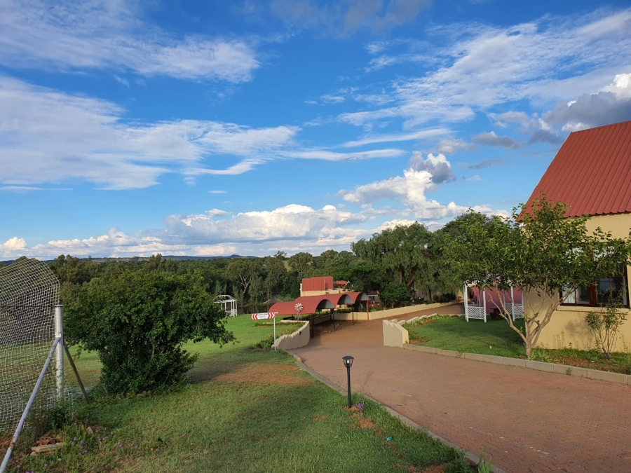 Commercial Property for Sale in Lindequesdrif North West